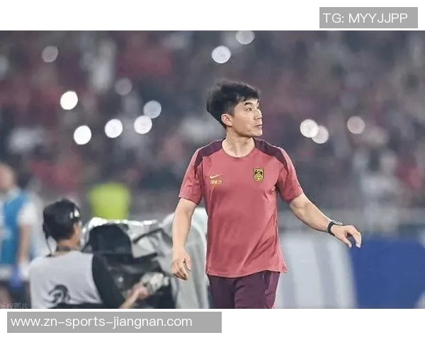 青岛西海岸冬训启动郑智将于海口正式上任助力球队发展